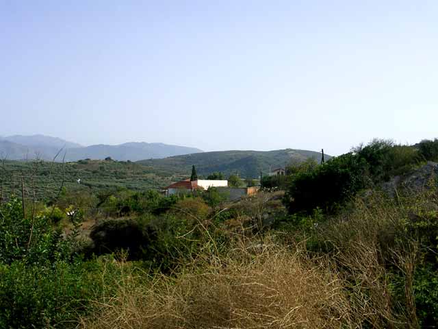 Κατοικία με θέα στην θάλασσα και στα βουνά
