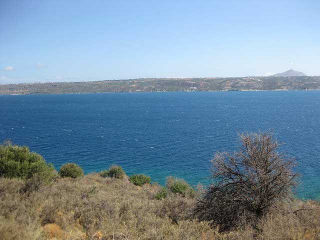 Οικόπεδο με θέα στο Κρητικό πέλαγος