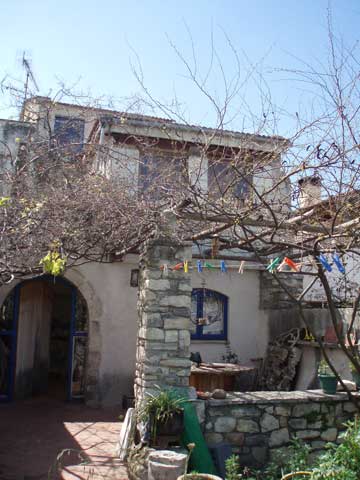 Traditionelles Steinhaus in Tsivaras