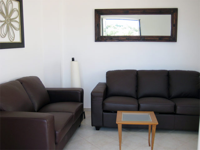 Ideally located 2-bed home