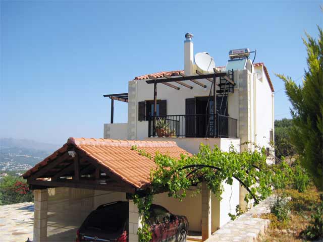 Villa “Ancient Tree” with sea views
