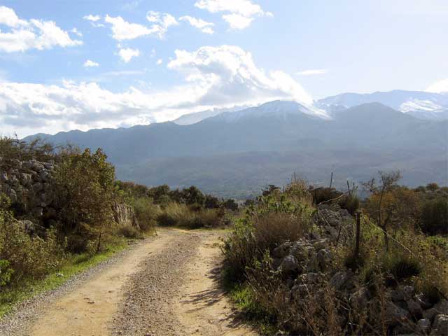 Stunning views to the White Mountains