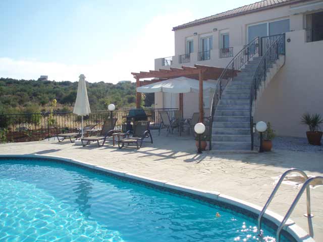 Neues Topangebot! Villa mit 2 Einheiten und Pool
