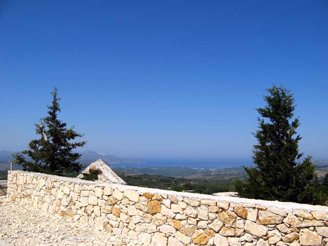 Geplantes Steinhaus mit wunderschöner Aussicht