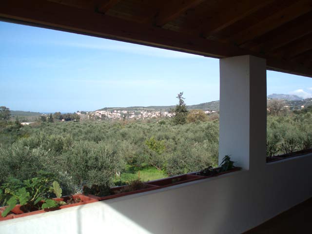 Spacious two-storey house with panoramic views