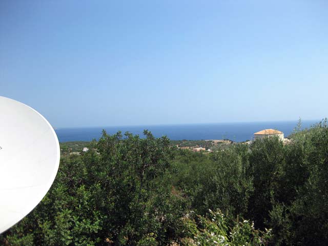 Comfortable home with prime views to the sea