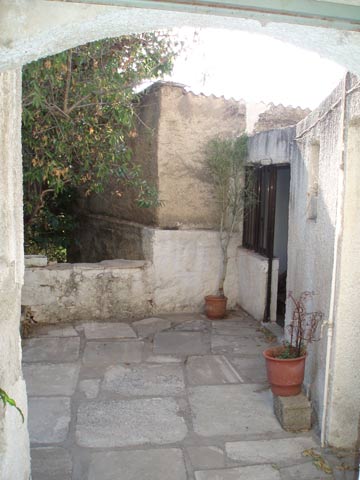Charming stone house in Gavalohori