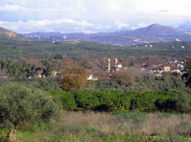 Πέτρινη οικία προς αναπαλαίωση στο χωριό Αρμένοι