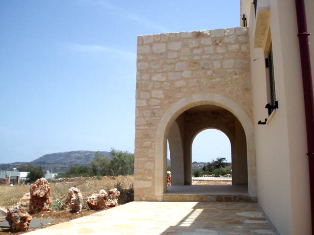 Exclusive villas close to Vamos