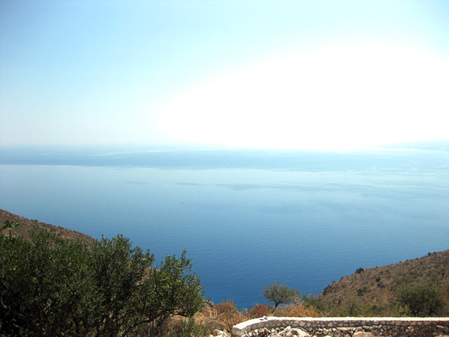 Beautiful plot with fantastic unobstructed sea views