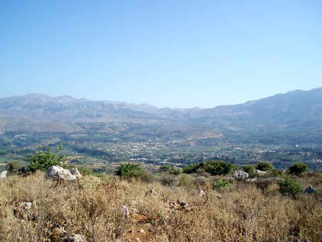 Plot in Vamos with stunning views
