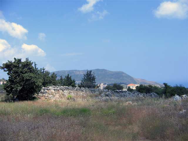 Beautiful plot with sea views